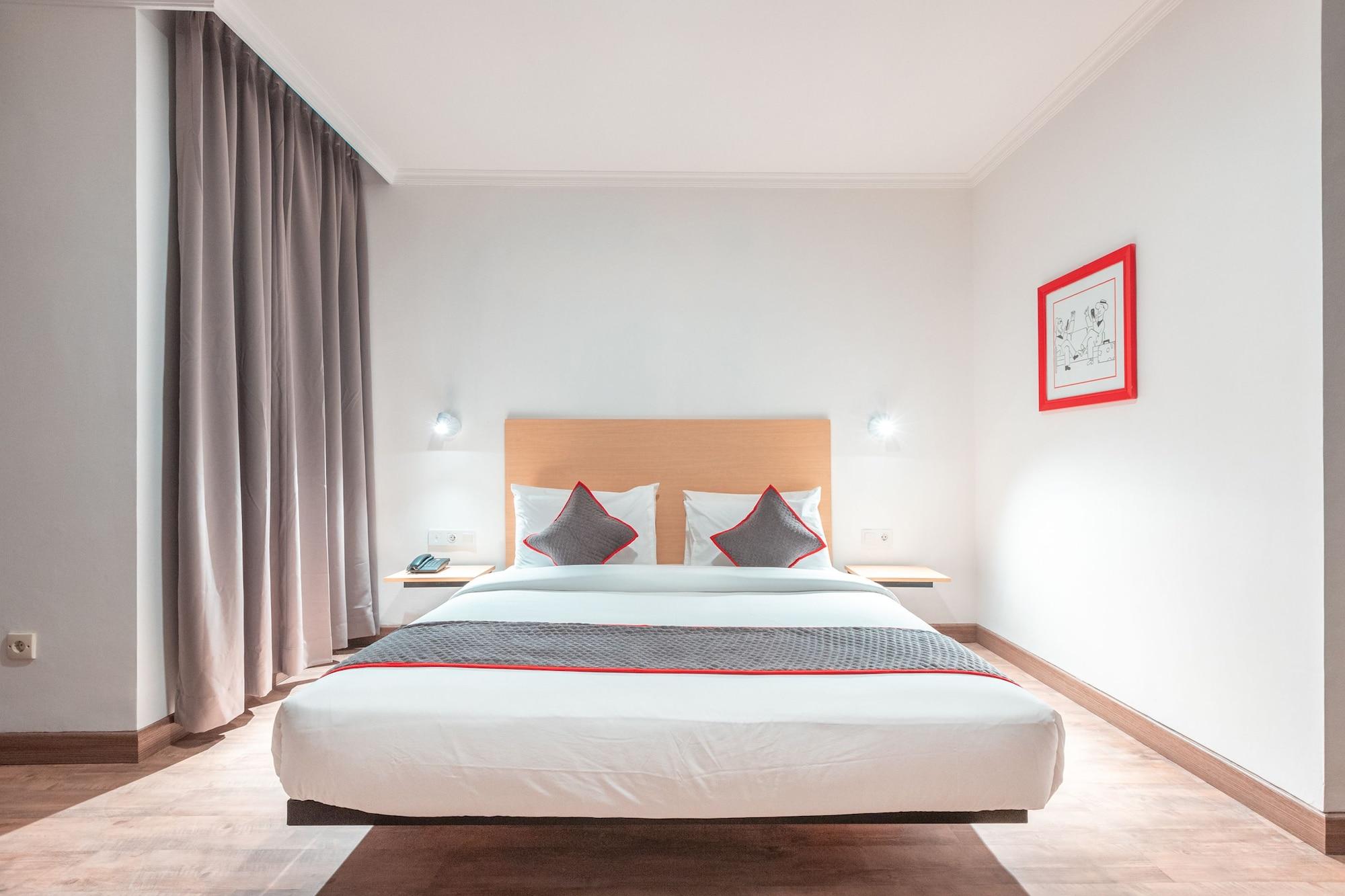 Oyo Townhouse 2 Gunung Sahari Near Rs Hermina Kemayoran