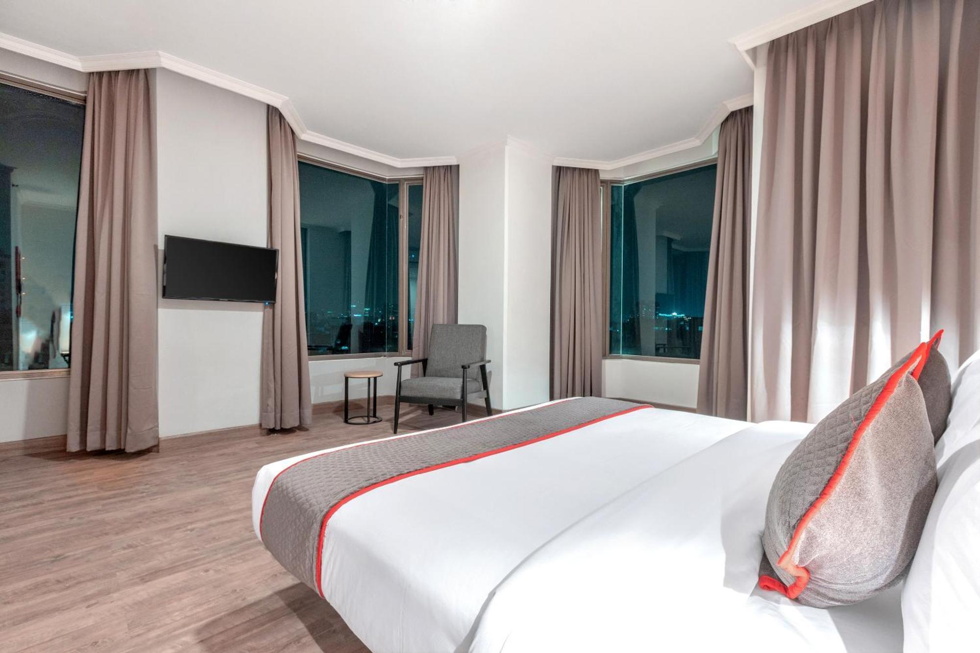 Oyo Townhouse 2 Gunung Sahari Near Rs Hermina Kemayoran Jakarta