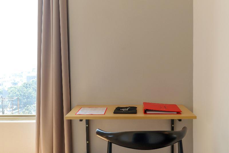 Hotel Oyo Townhouse 2 Gunung Sahari Near Rs Hermina Kemayoran 3*